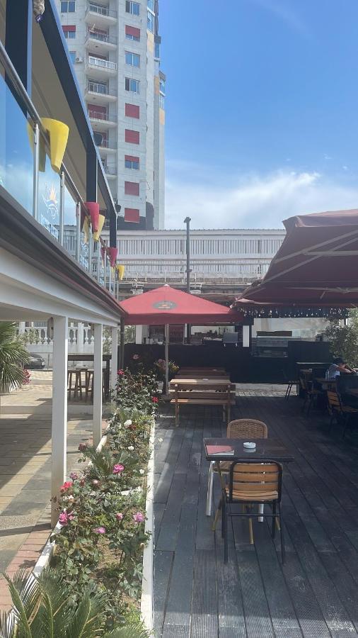 Vila Oxinn Kryemëdhej エクステリア 写真